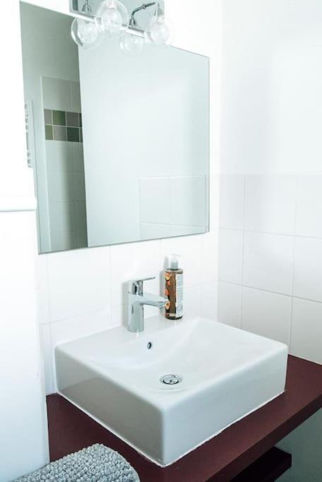 Maison 3 Chambres Plus 1 Studio Independant Сент-Мари-де-Ре Экстерьер фото